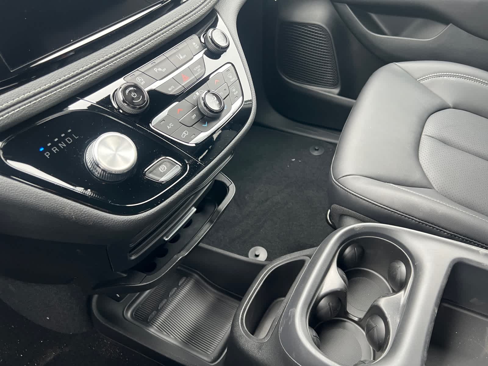 new 2026 Chrysler Pacifica car, priced at $46,665