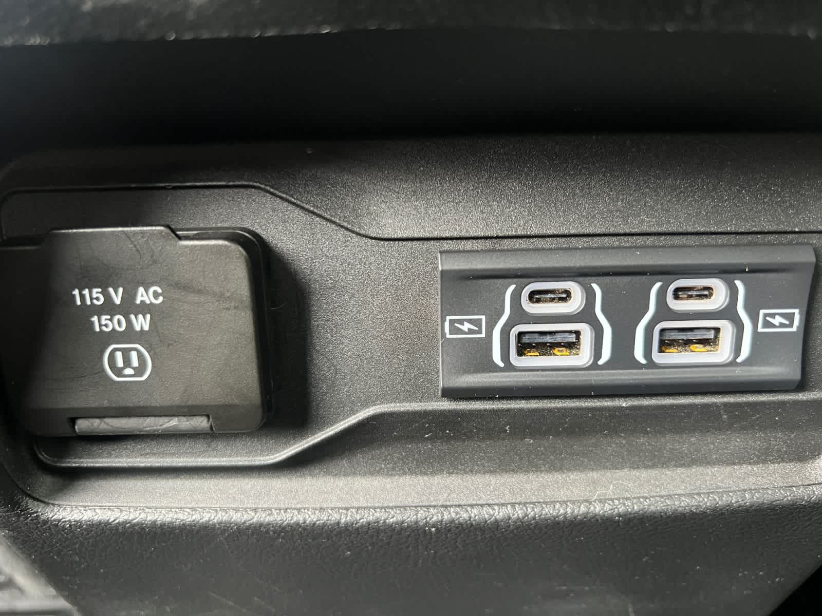 used 2023 Jeep Grand Cherokee car, priced at $39,797