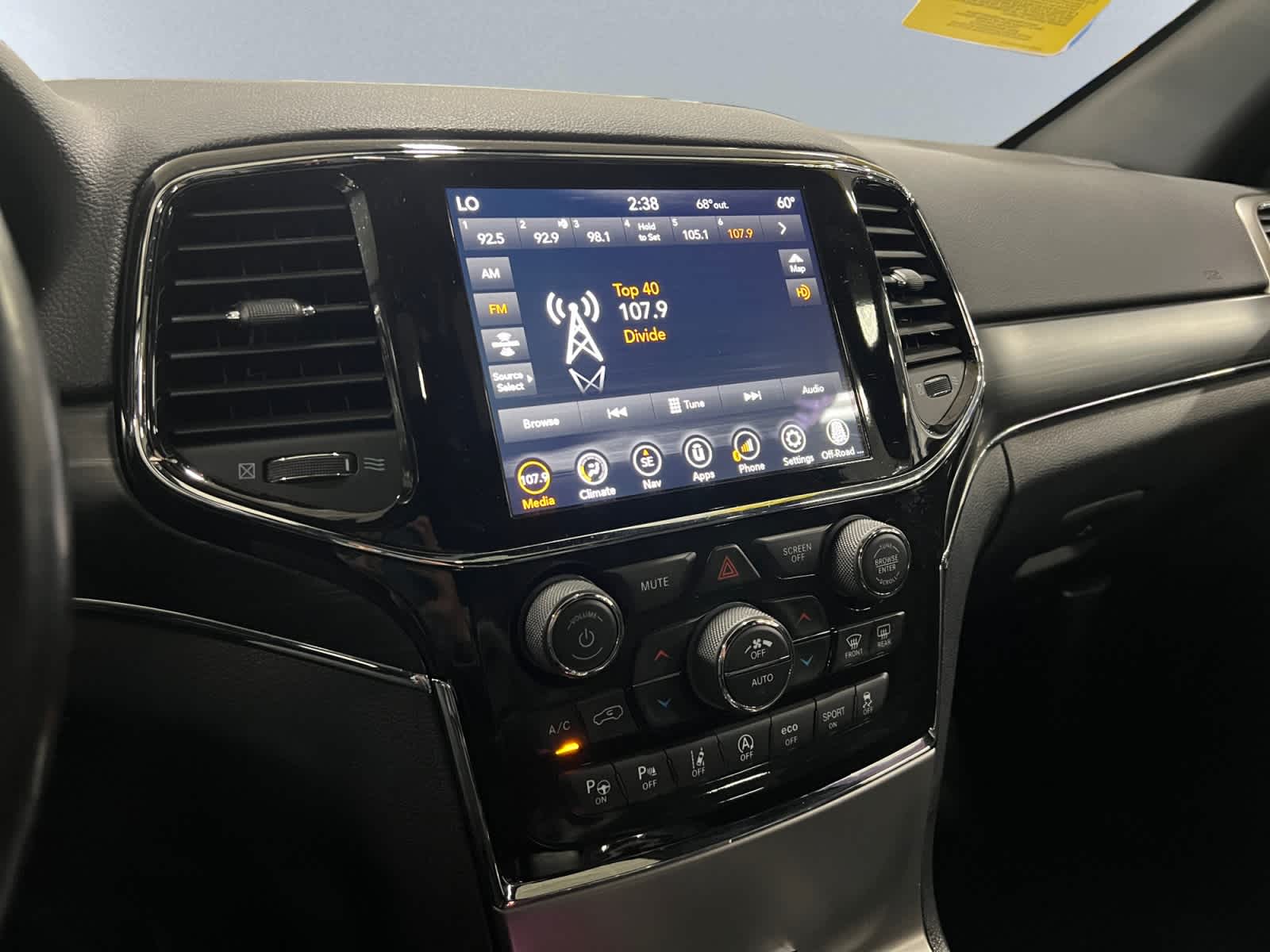 used 2020 Jeep Grand Cherokee car, priced at $24,197