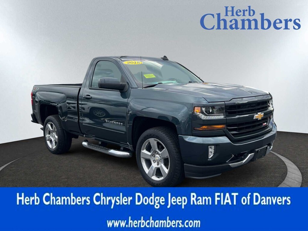 Used 2018 Chevrolet Silverado 1500 LT 4WD Reg Cab 119.0 Truck