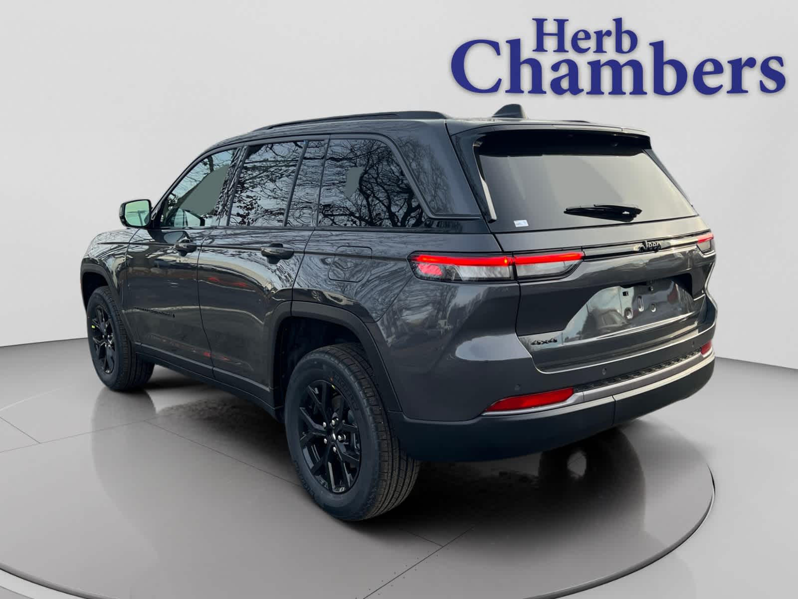 new 2026 Jeep Grand Cherokee car, priced at $48,750