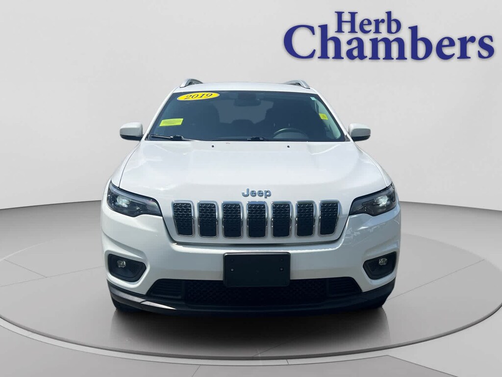 Used 2019 Jeep Cherokee Latitude Plus SUV