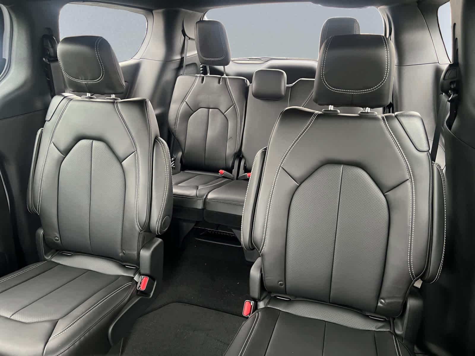new 2026 Chrysler Pacifica car, priced at $46,665