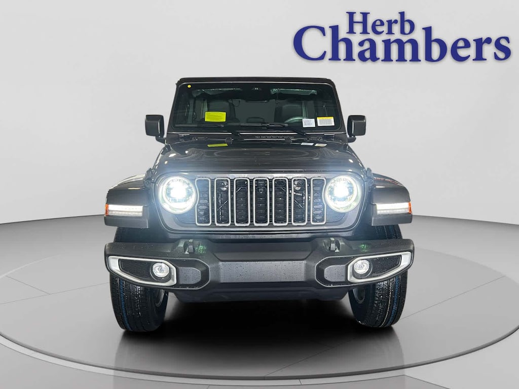 New 2026 Jeep Wrangler 4-DOOR SAHARA Sport Utility