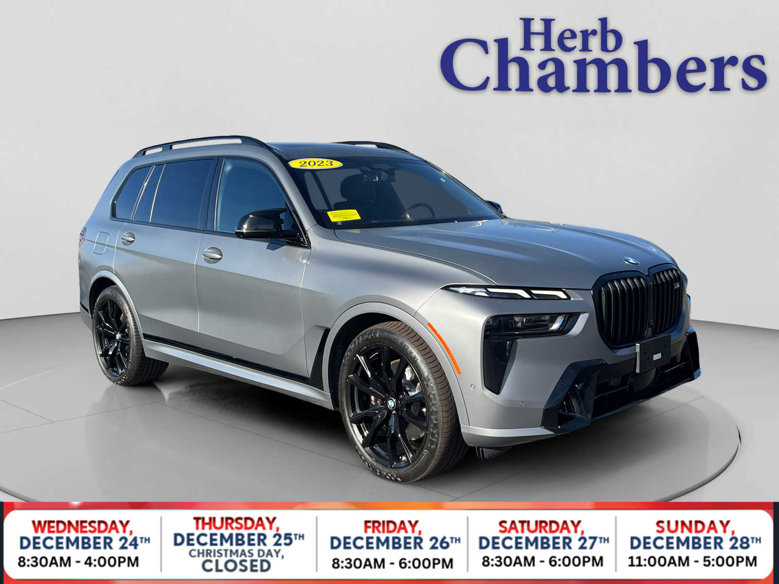 2023 BMW X7 M60i's photo