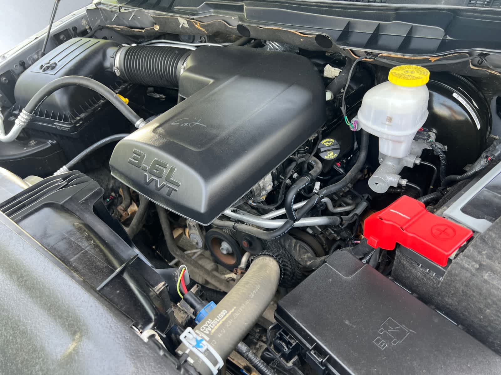used 2022 Ram 1500 Classic car, priced at $33,397