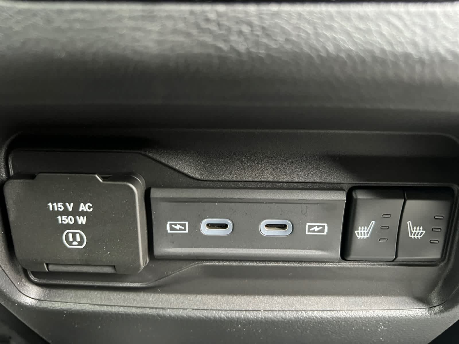 new 2026 Jeep Grand Cherokee car, priced at $51,625