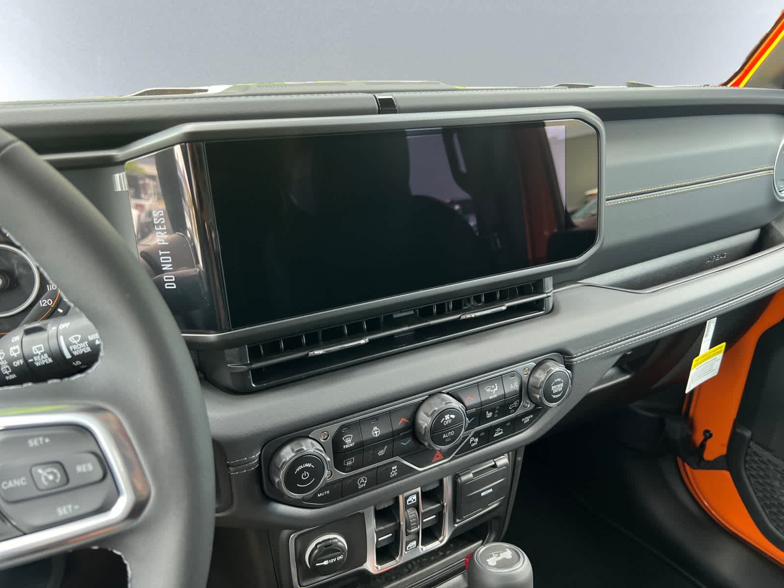 new 2025 Jeep Wrangler car, priced at $58,415