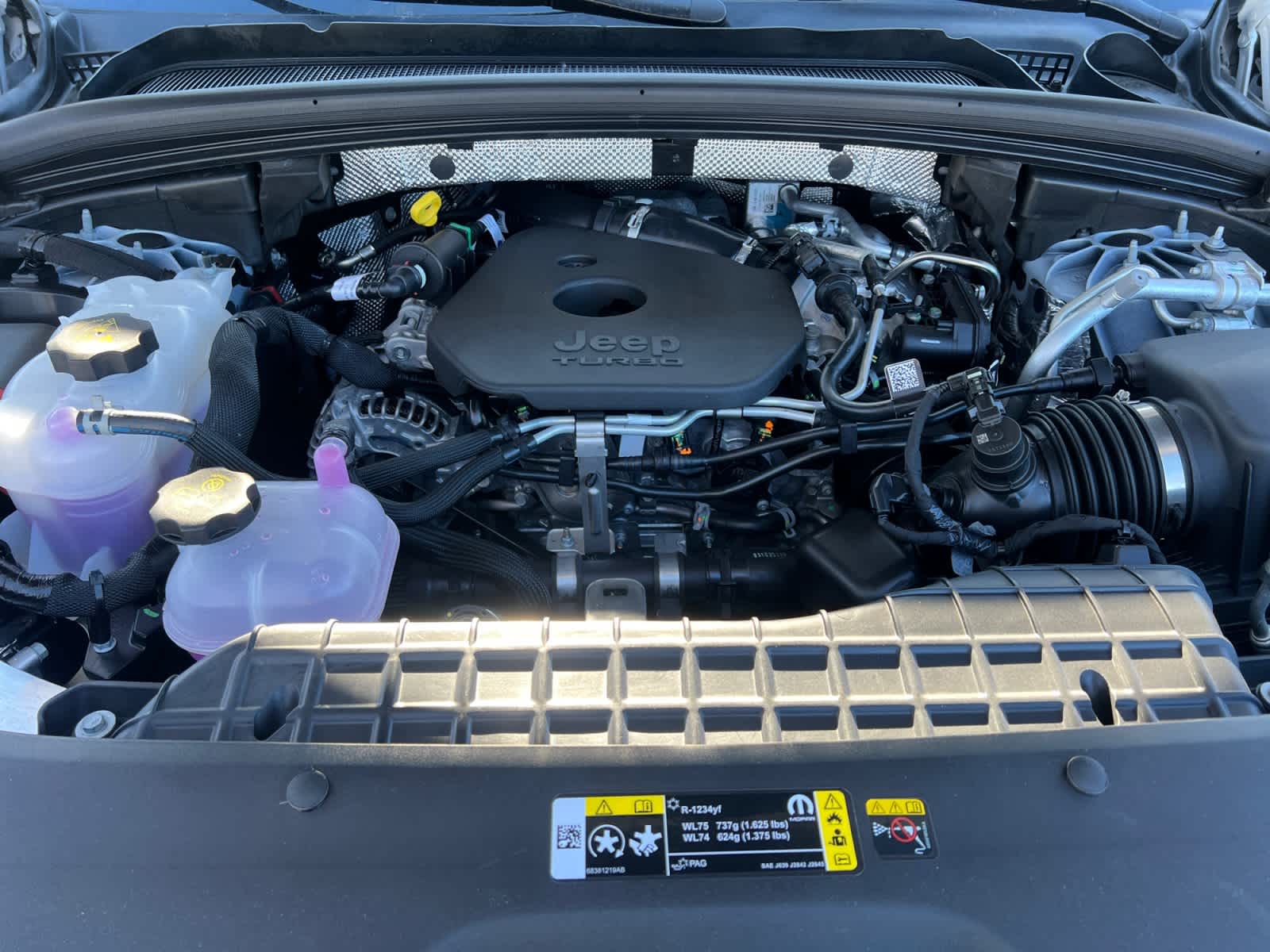 new 2026 Jeep Grand Cherokee car, priced at $47,985