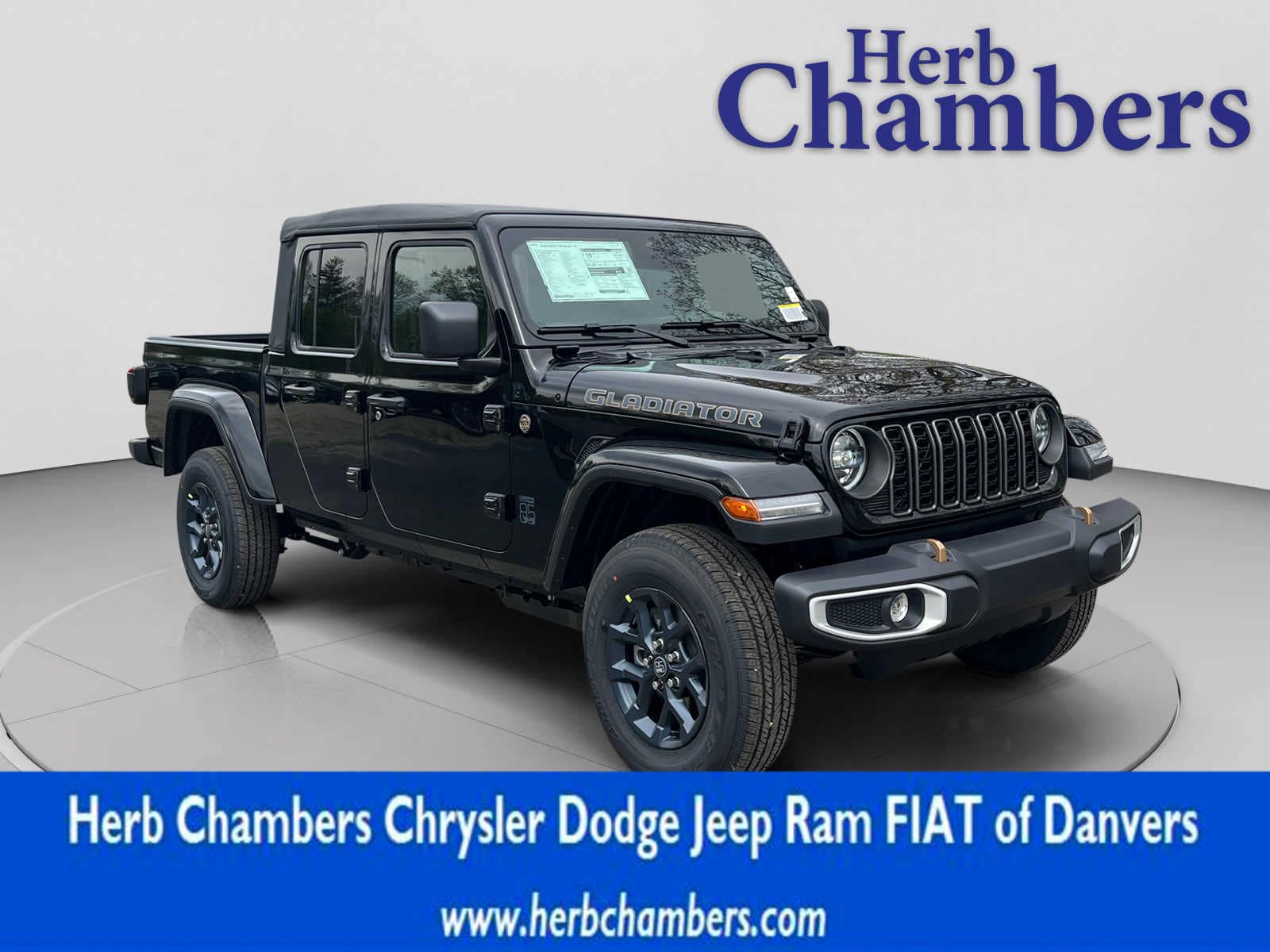 2026 Jeep Gladiator 85th Anniversary Edition Auto's photo