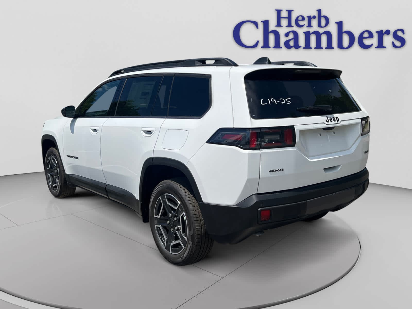 new 2026 Jeep Cherokee car, priced at $42,220