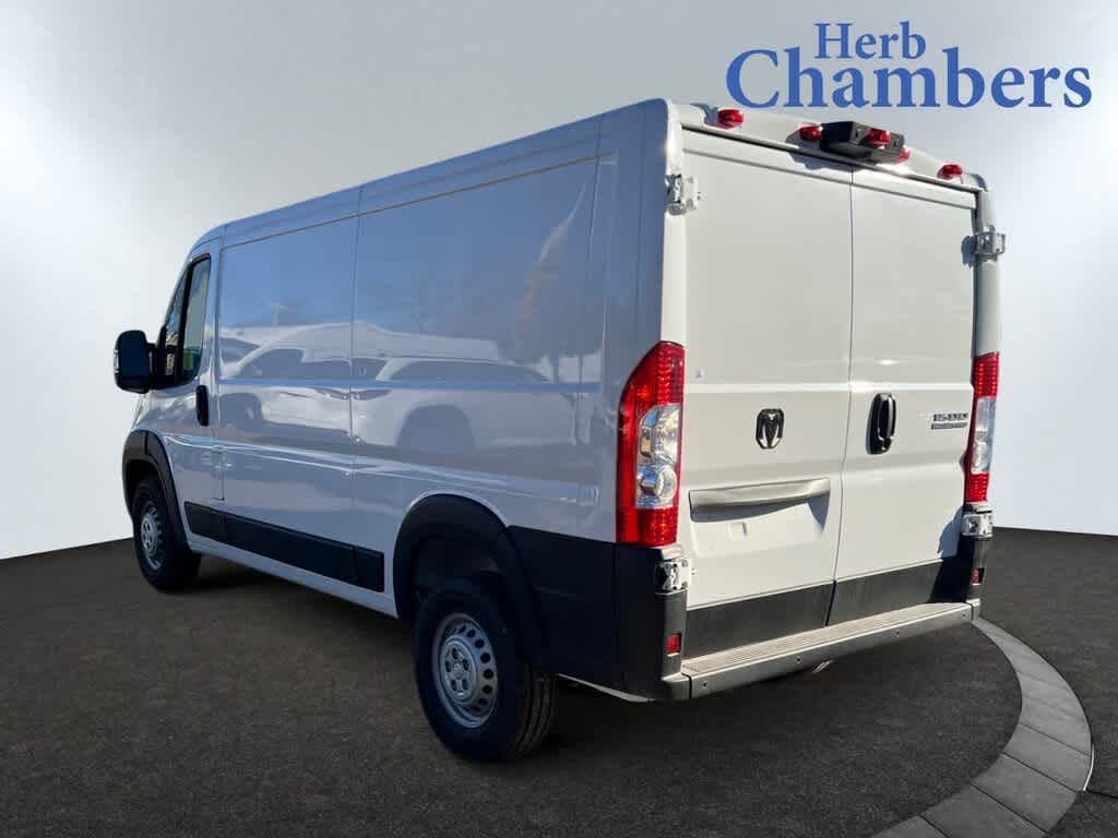 New 2025 Ram ProMaster PROMASTER 1500 TRADESMAN CARGO VAN LOW ROOF 136' W Cargo Van