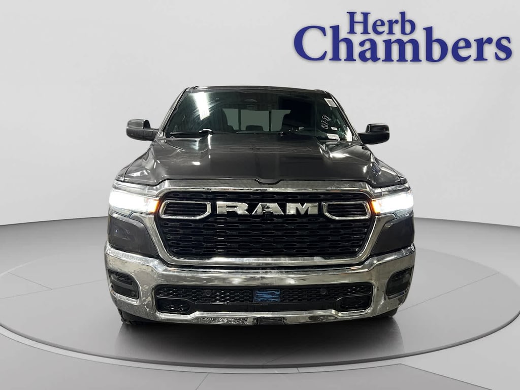 New 2026 Ram 1500 TRADESMAN CREW CAB 4X4 5'7 BOX Pickup