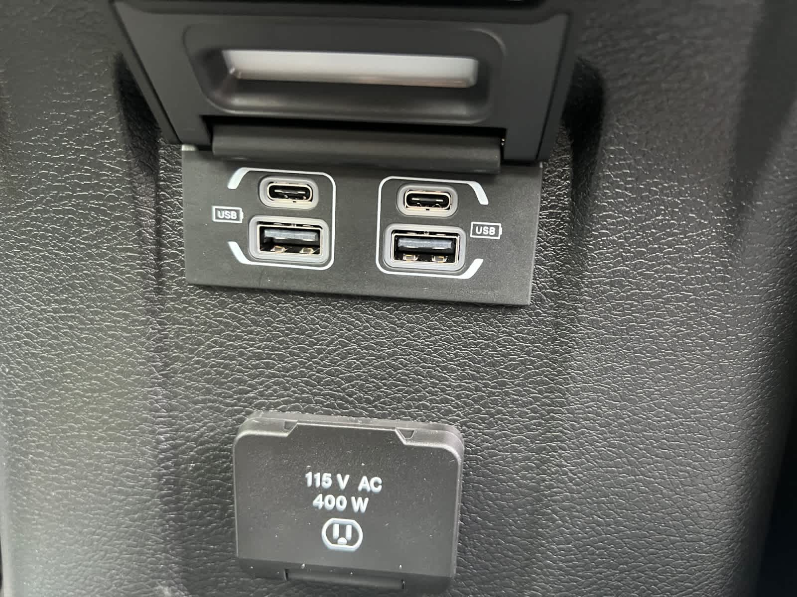 new 2026 Jeep Gladiator car, priced at $65,100