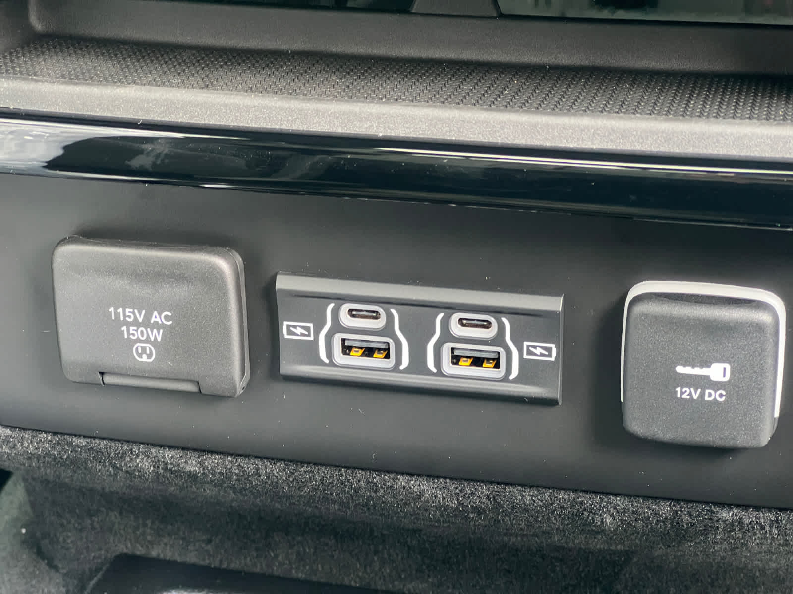 new 2026 Jeep Grand Wagoneer car, priced at $73,410