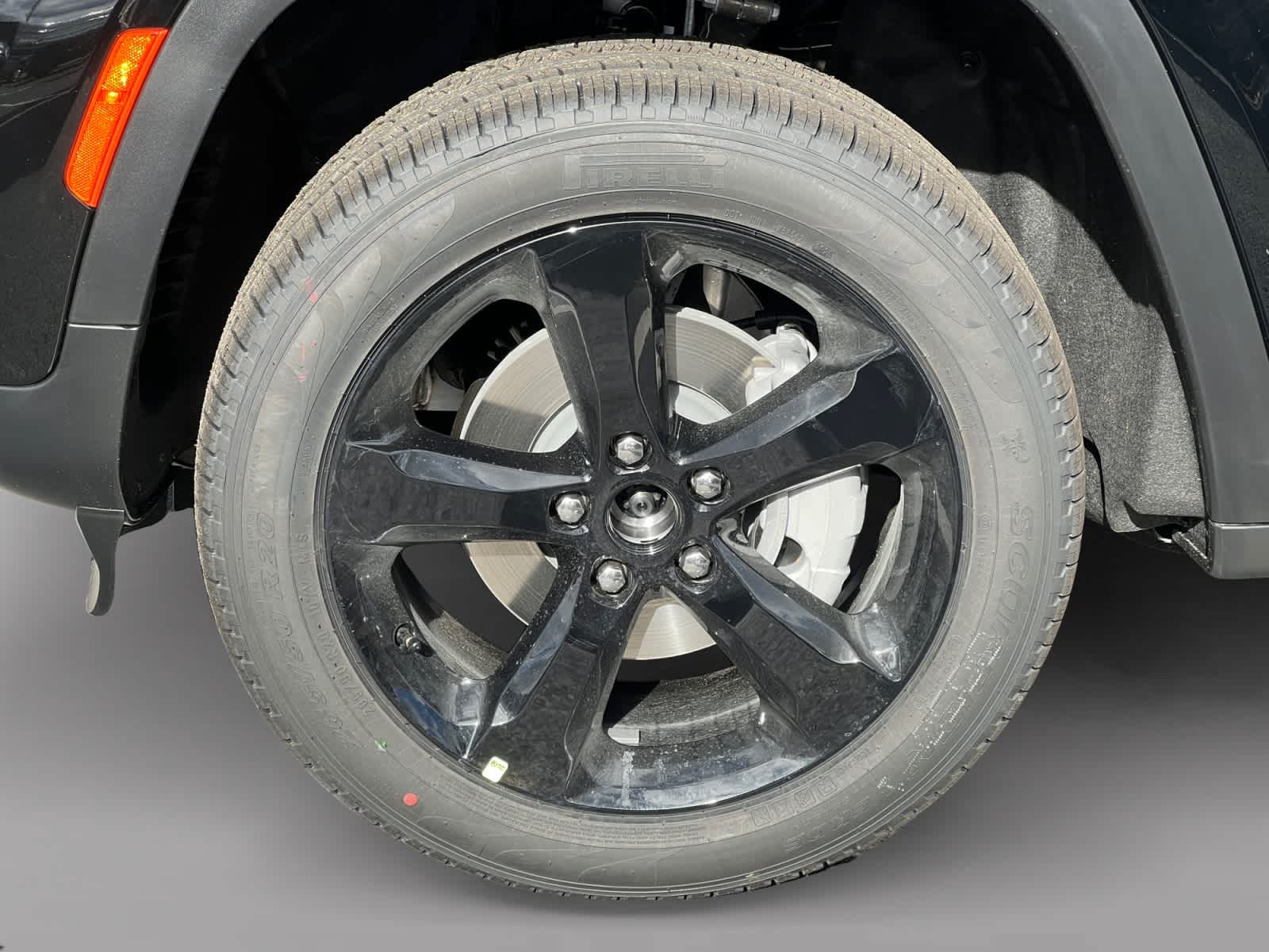 new 2025 Jeep Grand Cherokee car, priced at $48,135