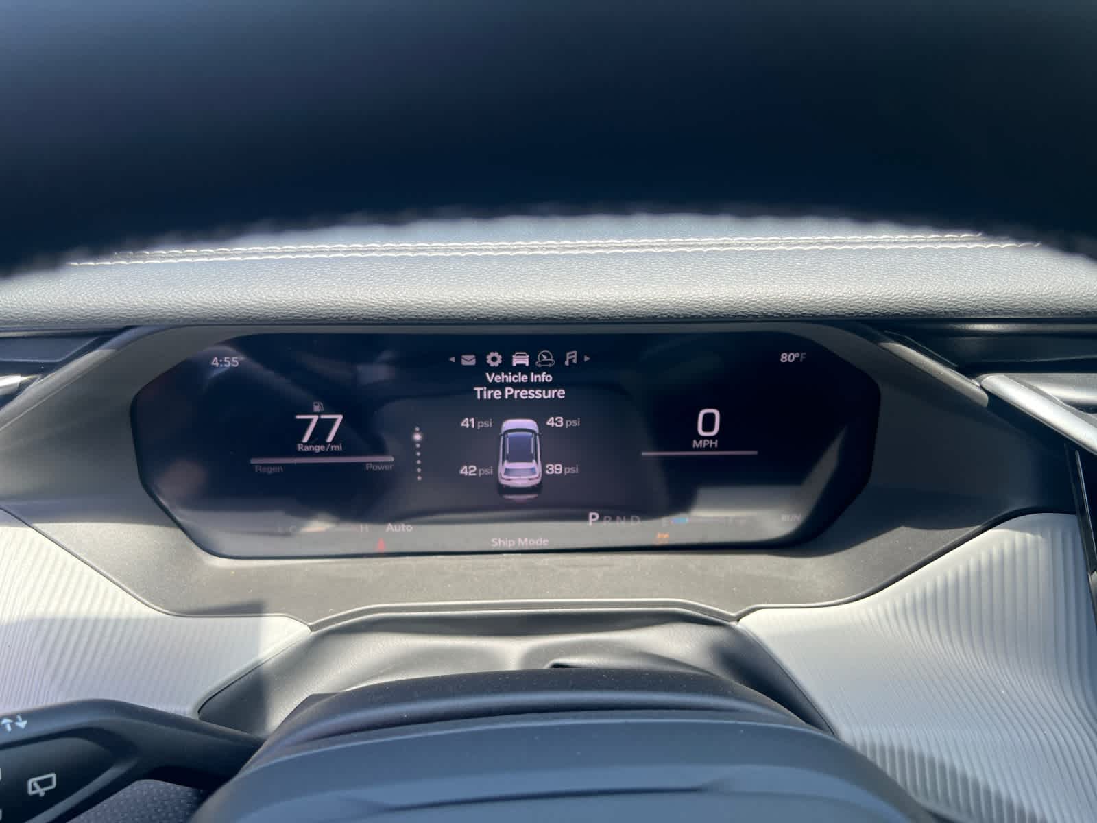 new 2026 Jeep Cherokee car, priced at $42,220