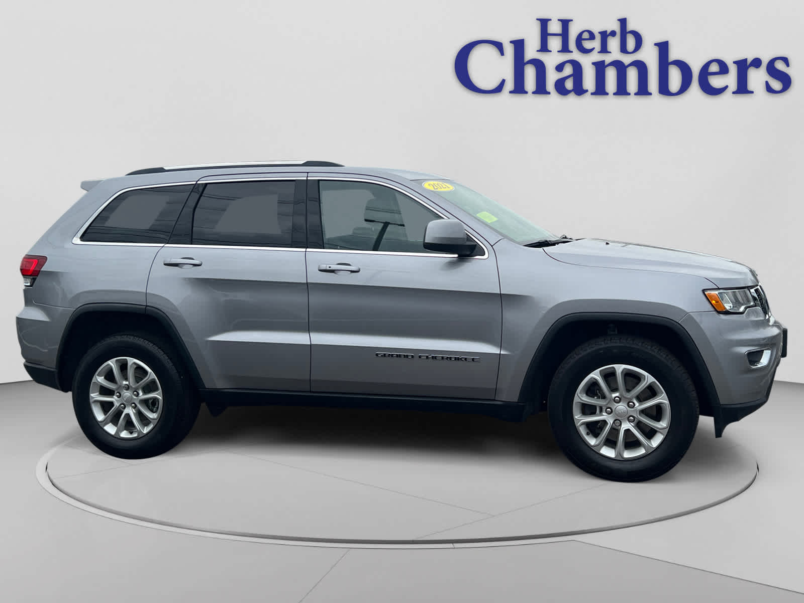 used 2021 Jeep Grand Cherokee car, priced at $18,997