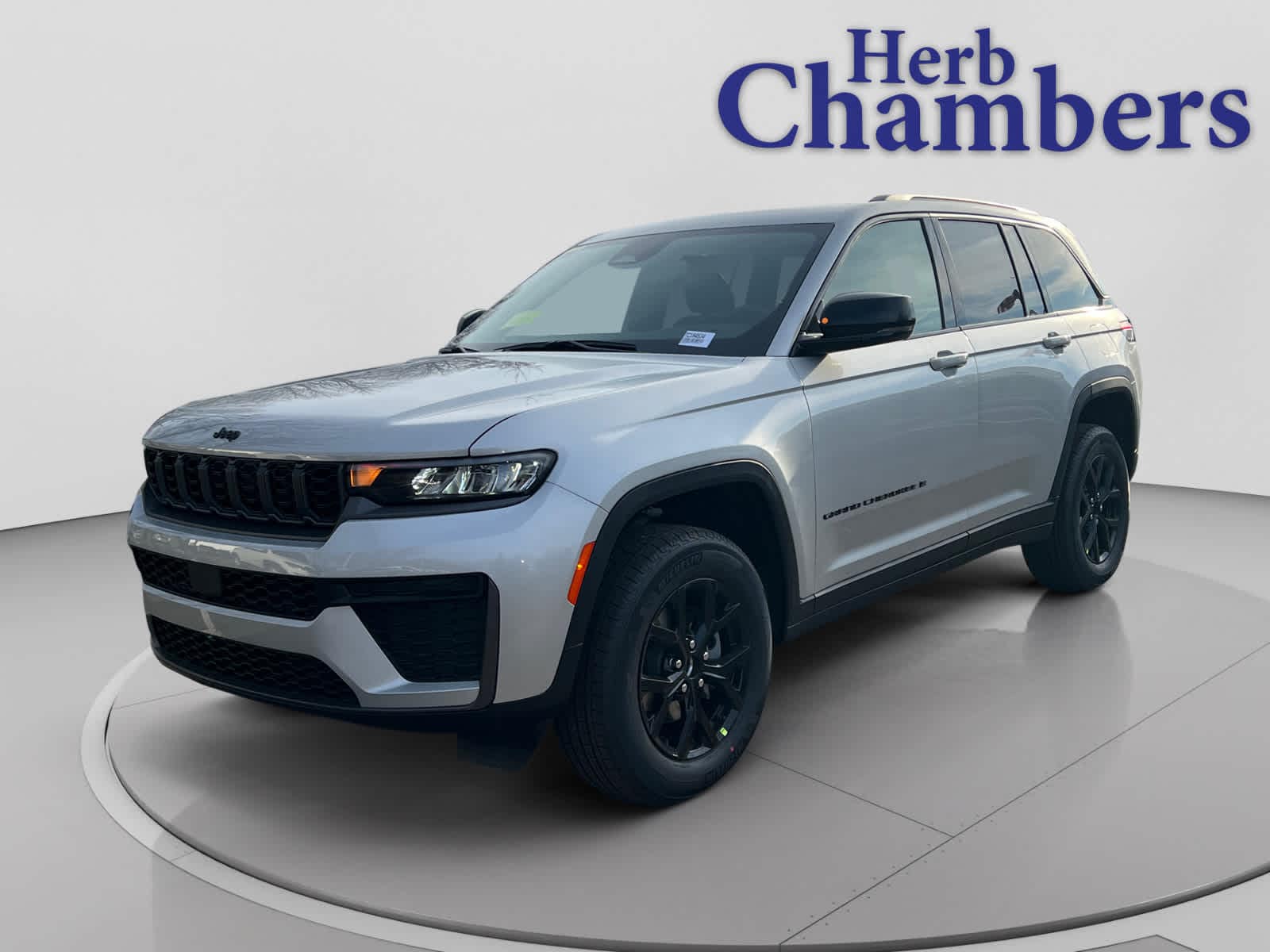 new 2026 Jeep Grand Cherokee car, priced at $48,750