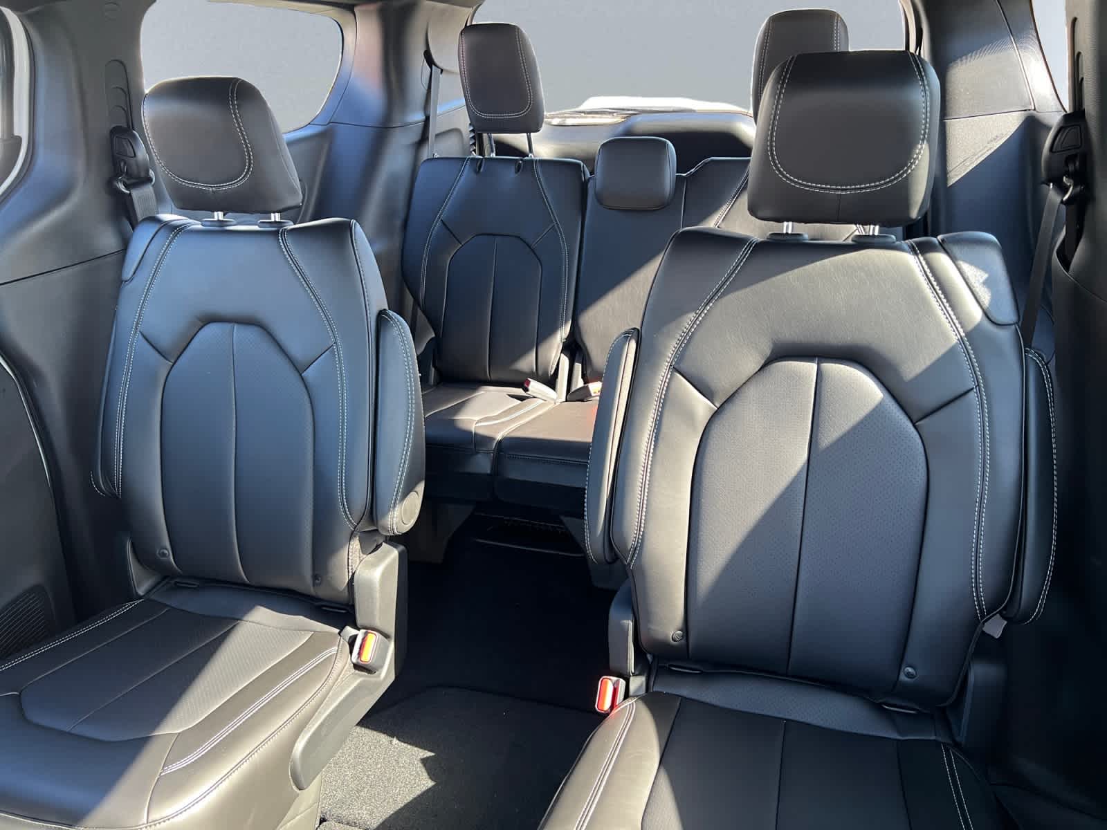 new 2026 Chrysler Pacifica car, priced at $46,665