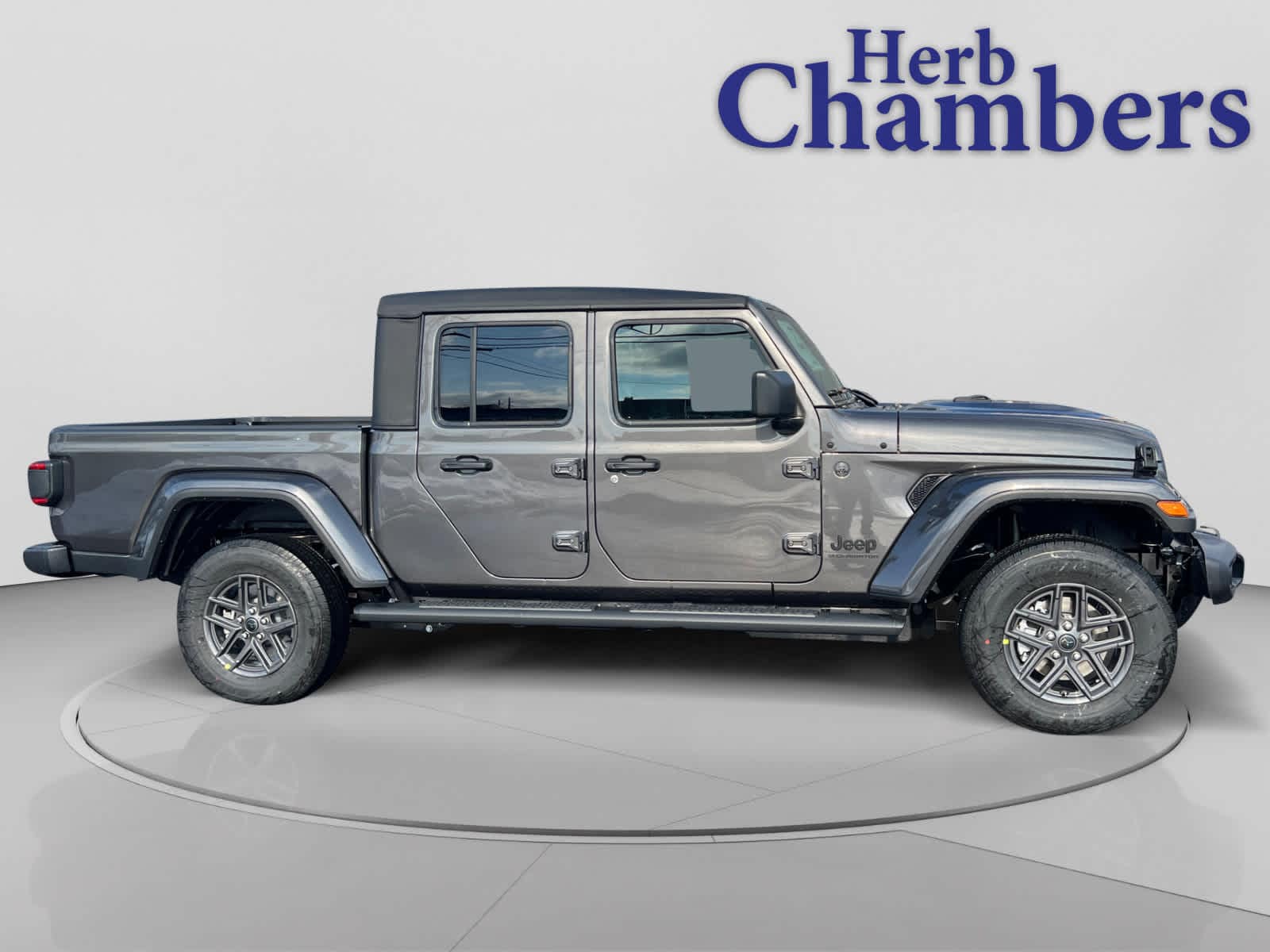 new 2026 Jeep Gladiator car, priced at $51,415