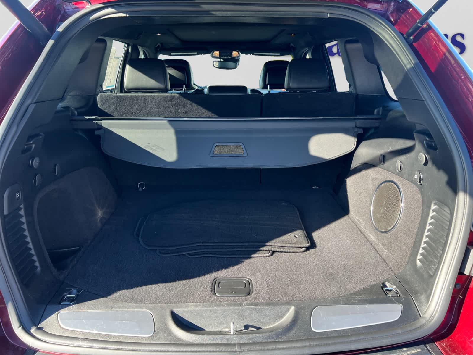 used 2020 Jeep Grand Cherokee car, priced at $25,097