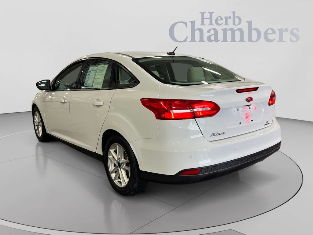 Used 2016 Ford Focus SE Sedan