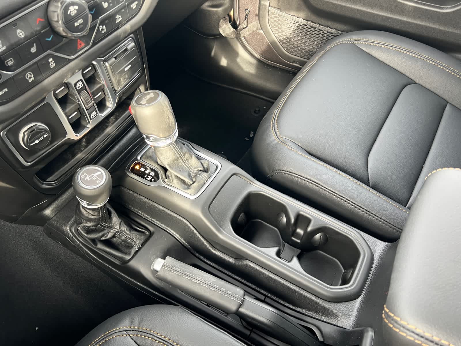 new 2026 Jeep Wrangler car, priced at $60,085