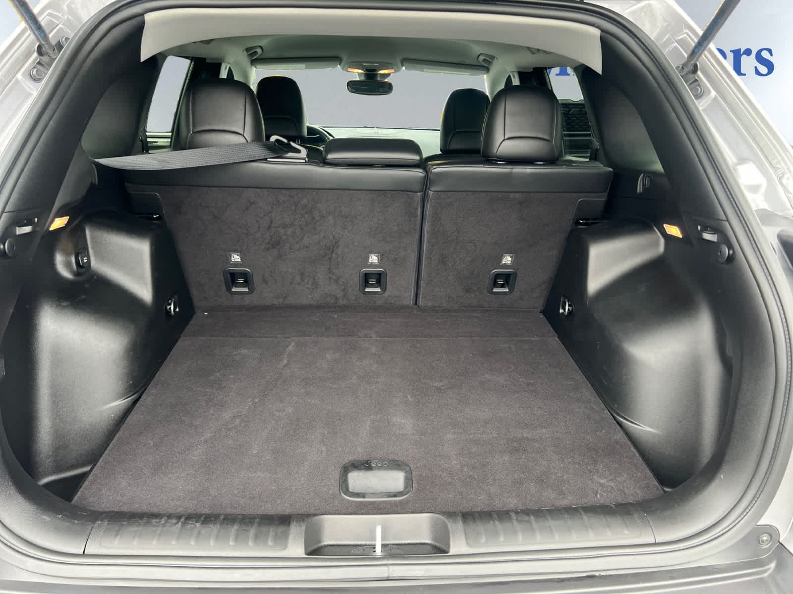 2021 Jeep Cherokee Altitude photo 4