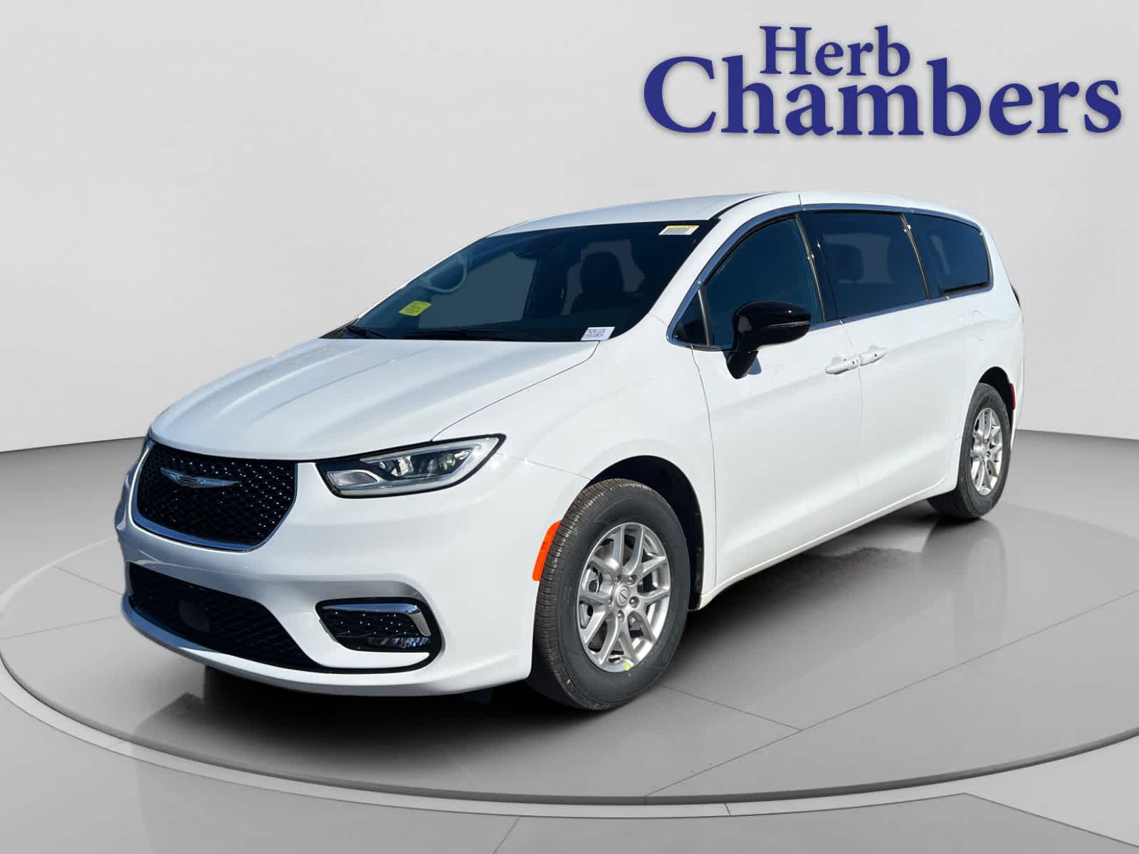 new 2026 Chrysler Pacifica car, priced at $46,665