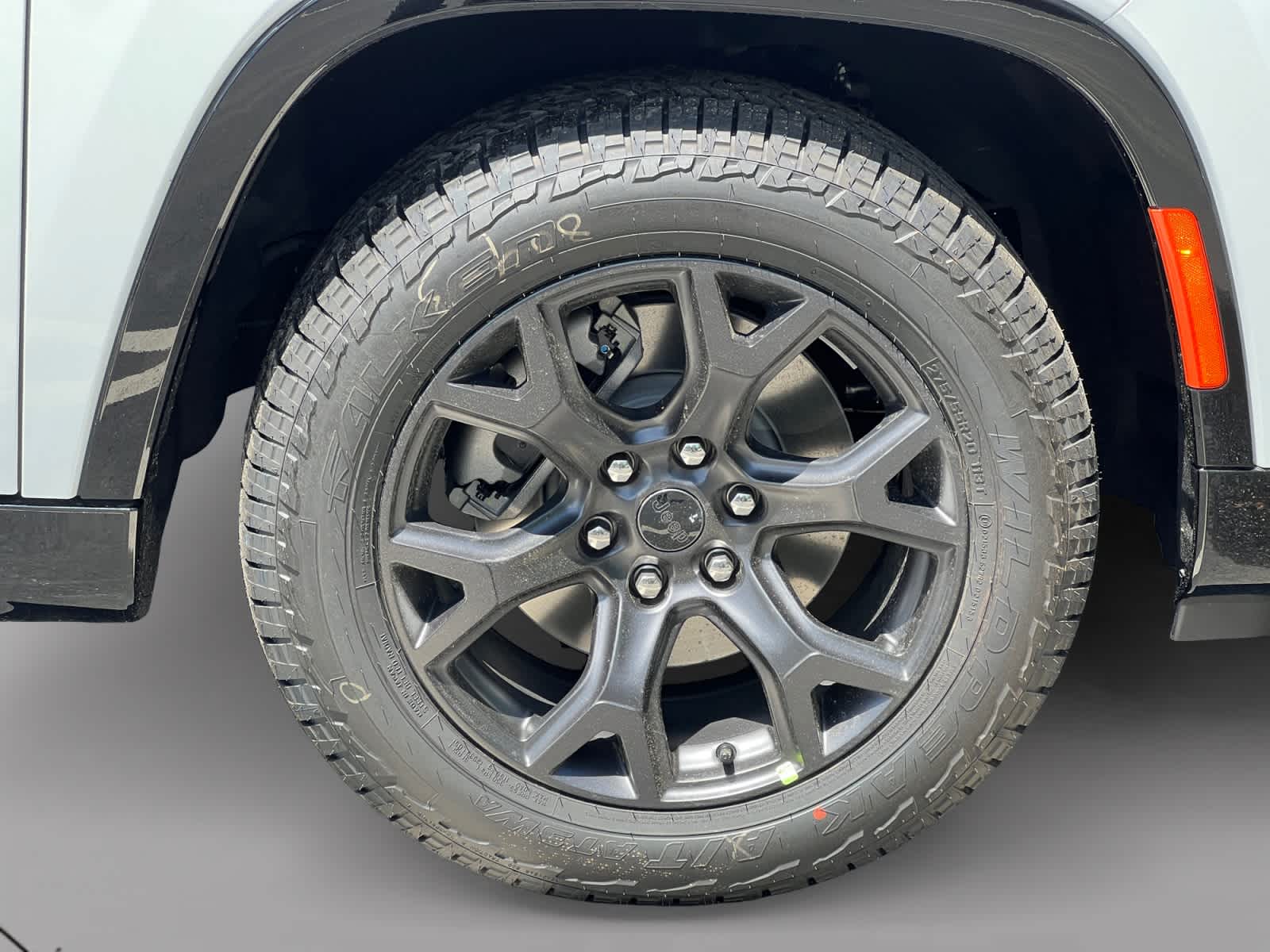 new 2026 Jeep Grand Wagoneer car, priced at $72,080
