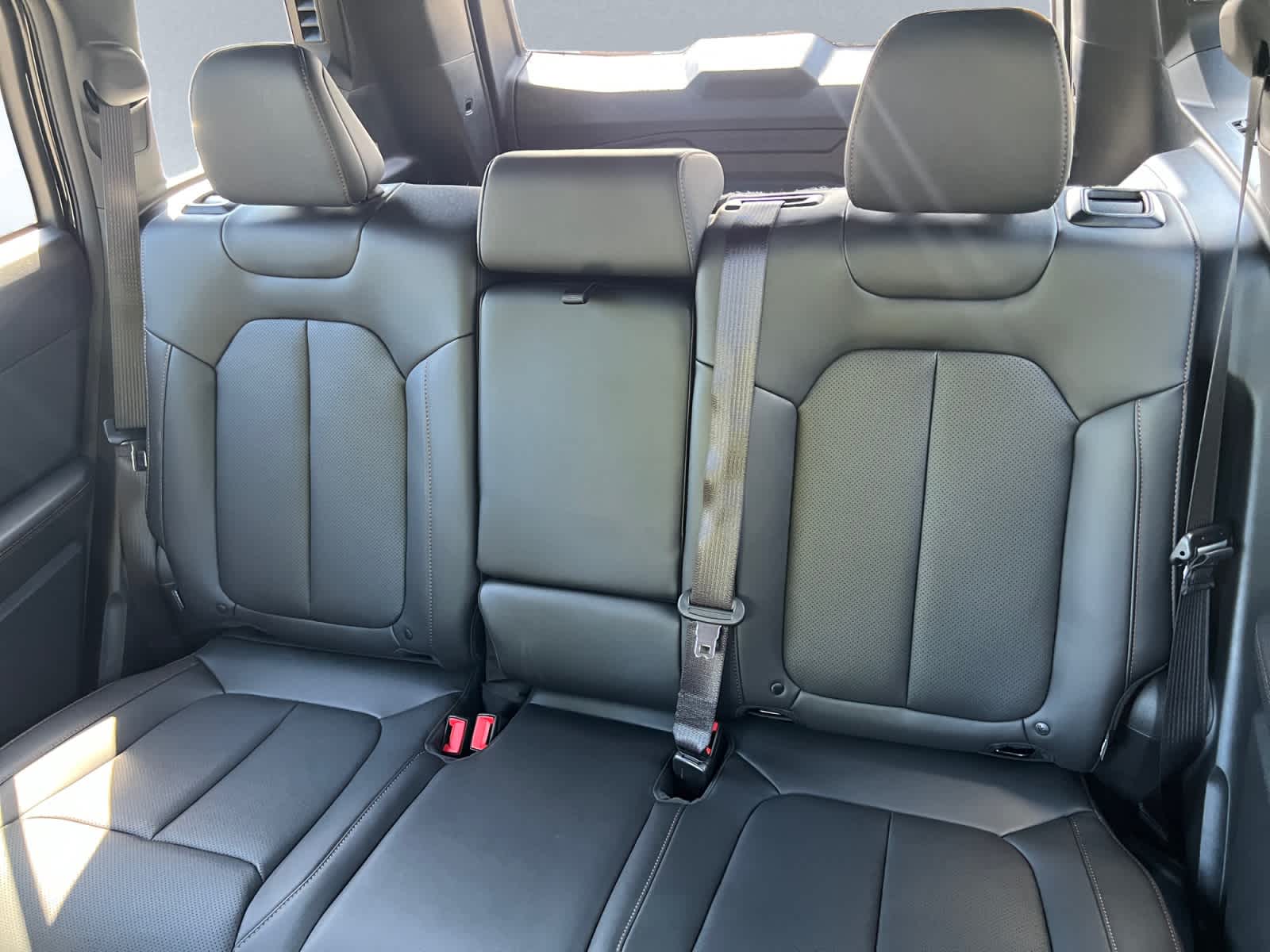new 2026 Jeep Cherokee car, priced at $42,815