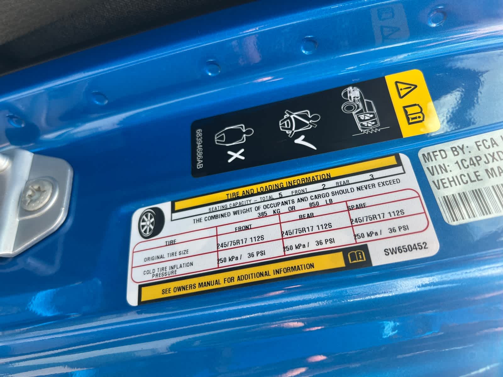 new 2025 Jeep Wrangler car, priced at $42,450