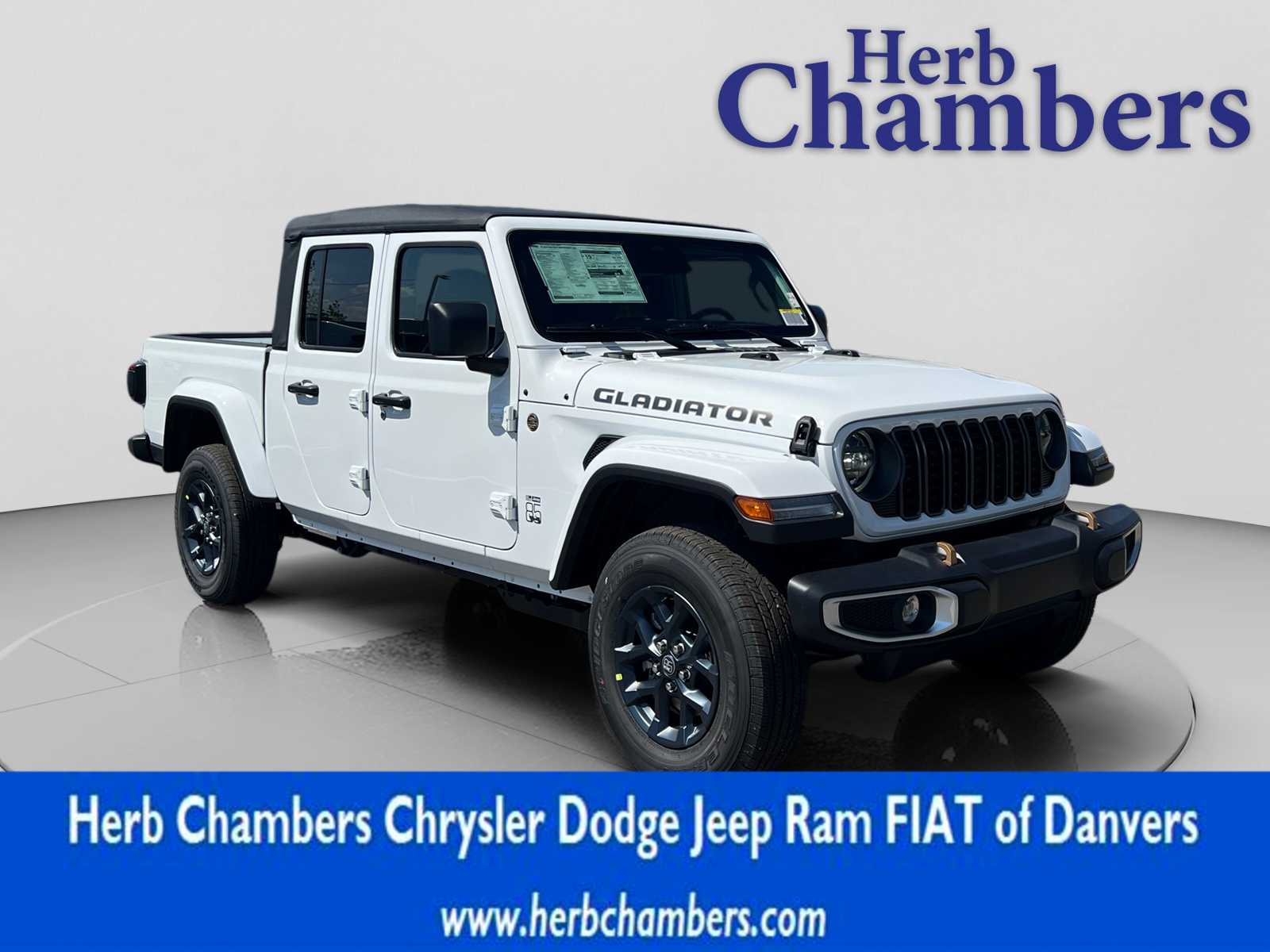 2026 Jeep Gladiator 85th Anniversary Edition Auto's photo