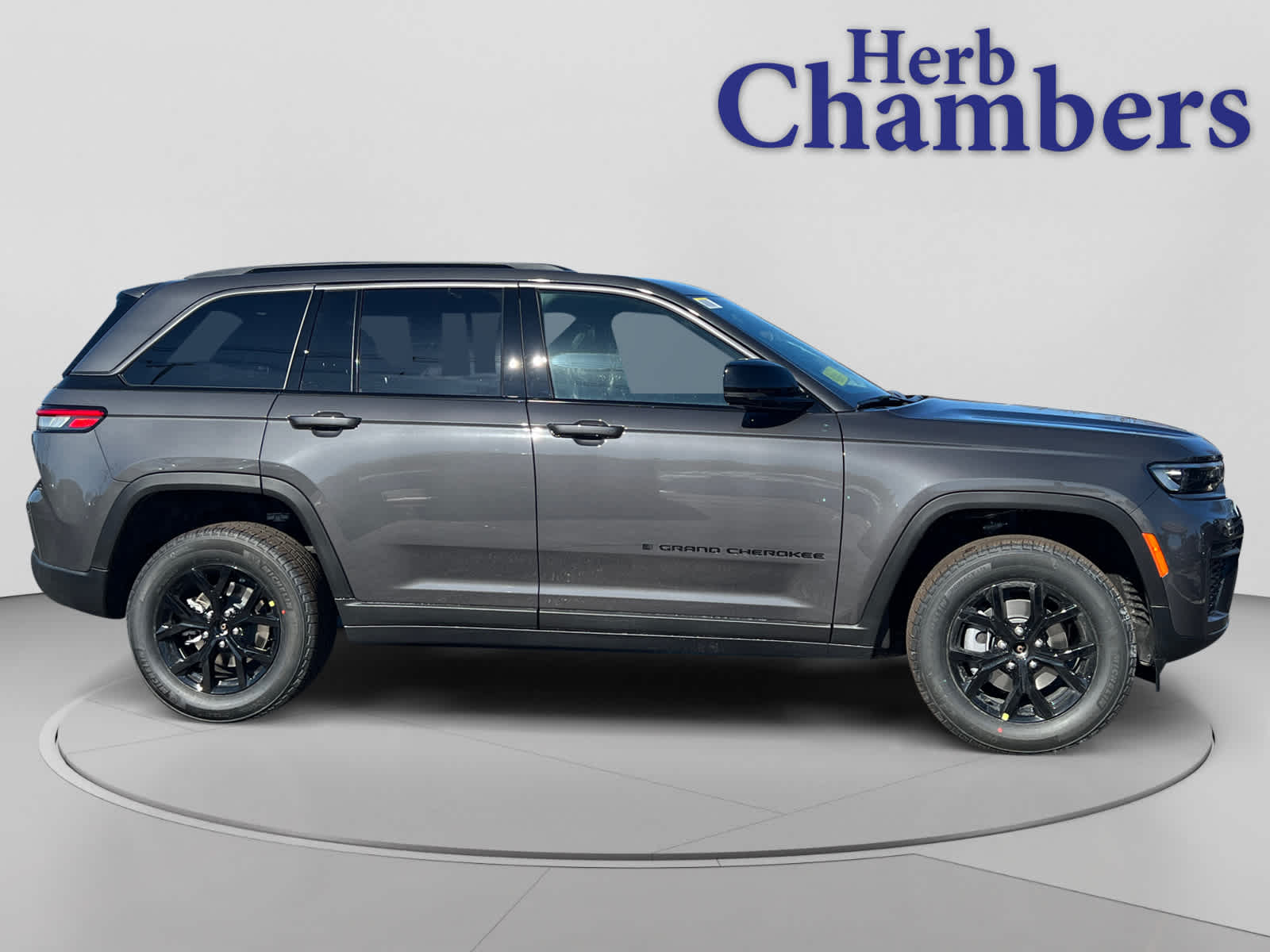 new 2026 Jeep Grand Cherokee car, priced at $49,170