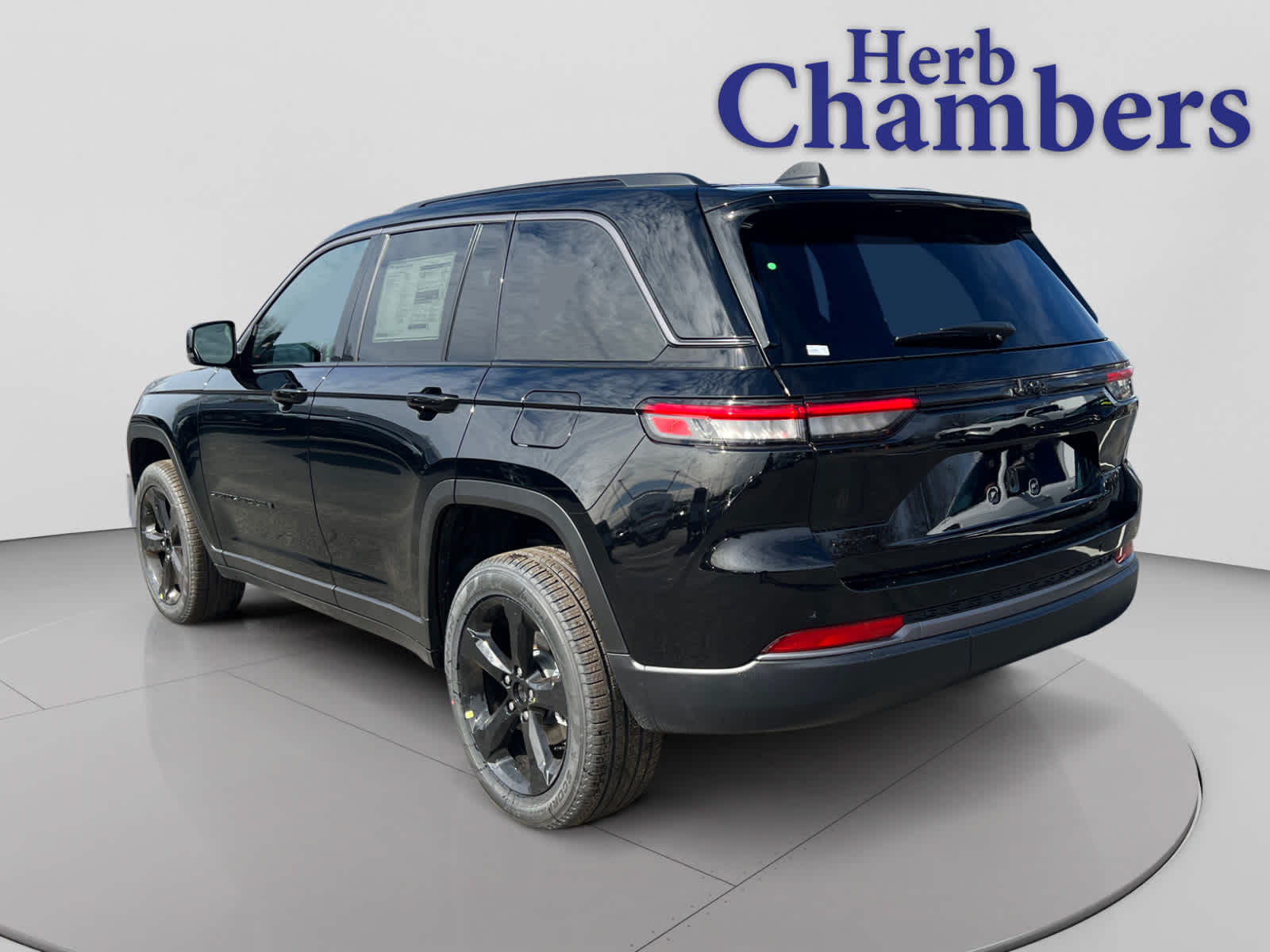 new 2026 Jeep Grand Cherokee car, priced at $51,225