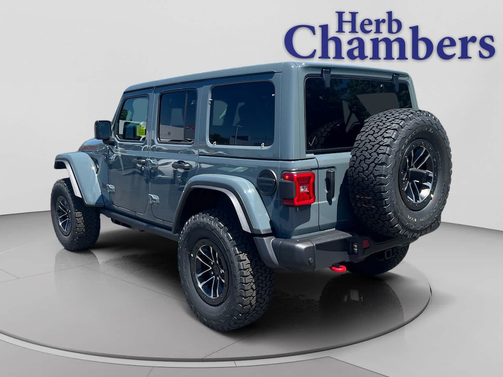 New 2026 Jeep Wrangler 4-DOOR RUBICON X Sport Utility
