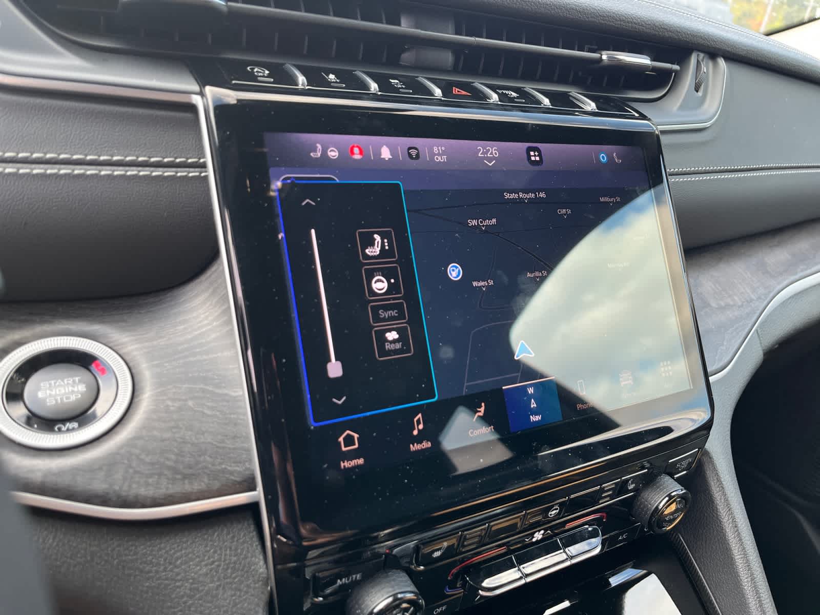 used 2025 Jeep Grand Cherokee L car, priced at $43,397