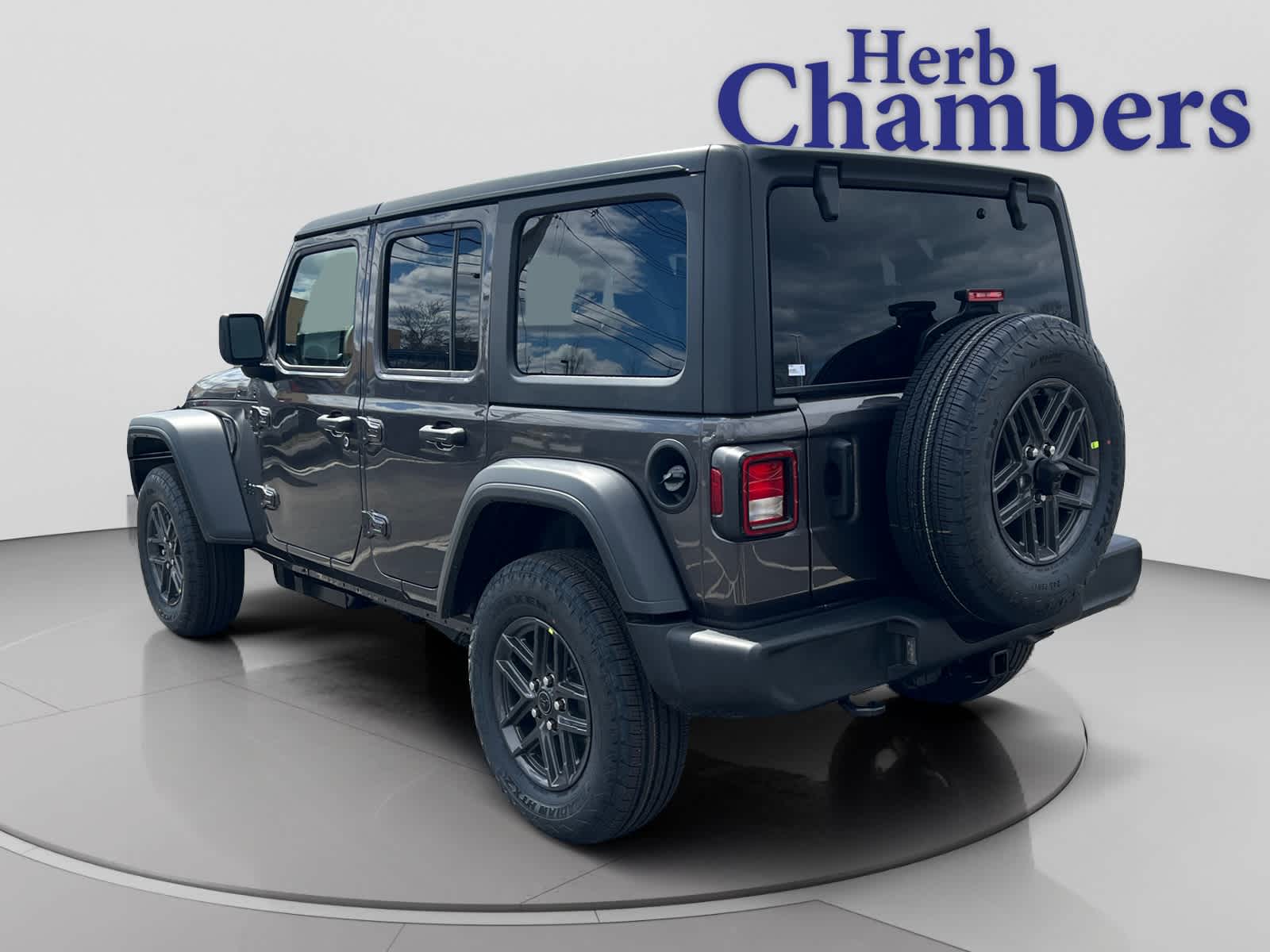 new 2026 Jeep Wrangler car, priced at $43,160