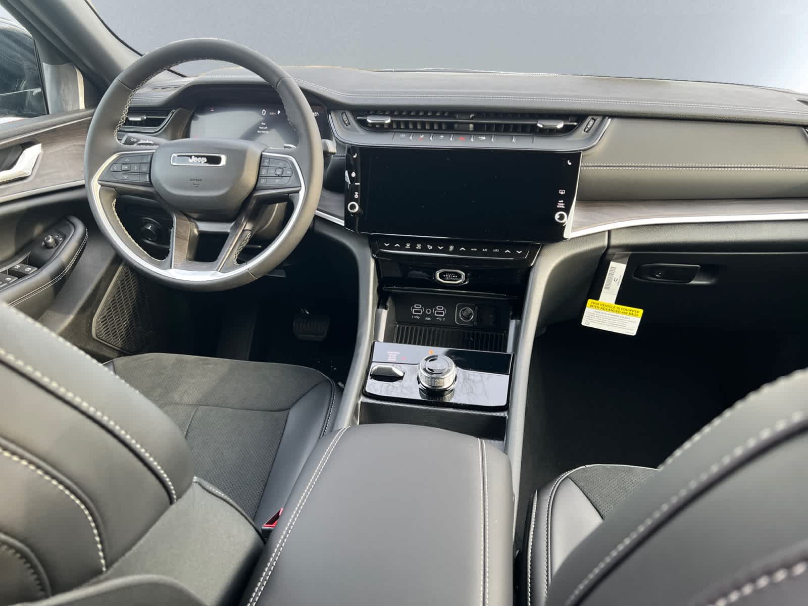 new 2026 Jeep Grand Cherokee car, priced at $48,750