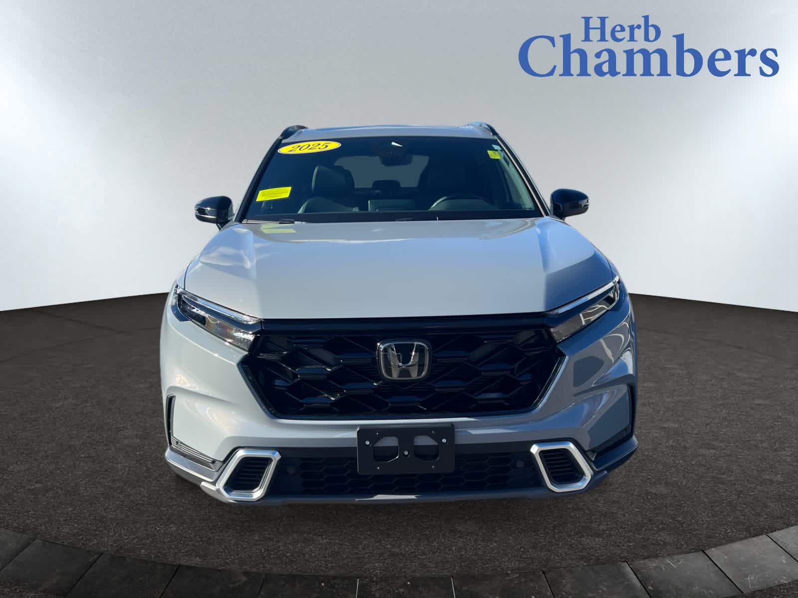 2025 Honda CR-V Hybrid Sport Touring photo 2