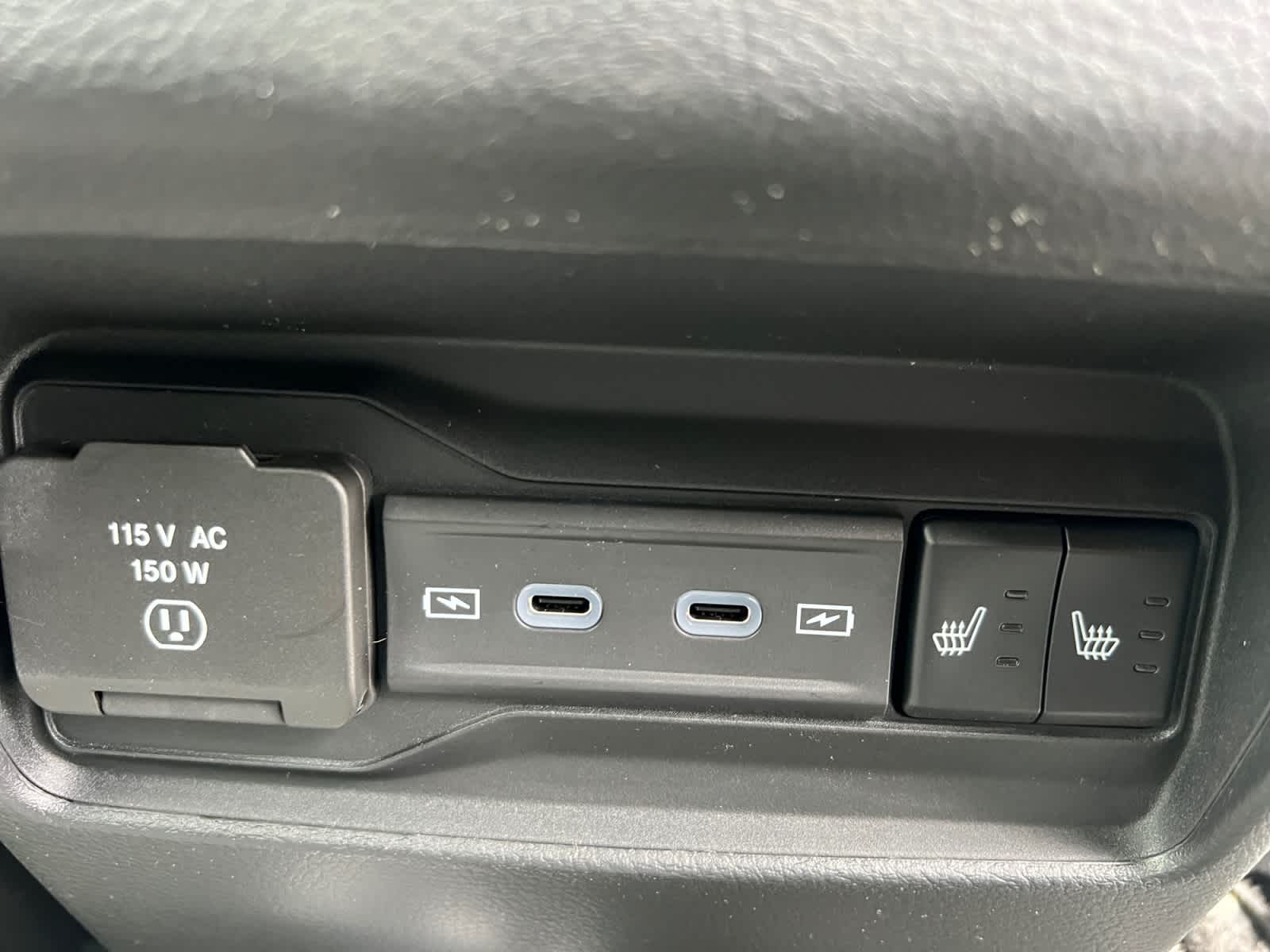 new 2026 Jeep Grand Cherokee car, priced at $49,155
