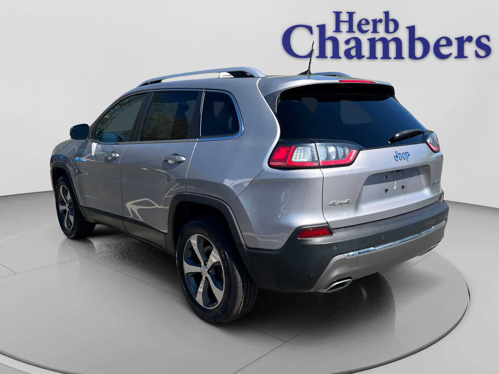used 2019 Jeep Cherokee car, priced at $13,997