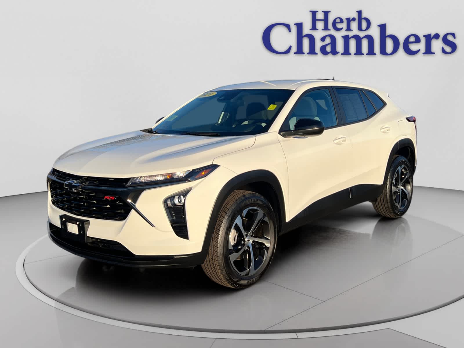 used 2024 Chevrolet Trax car, priced at $22,897