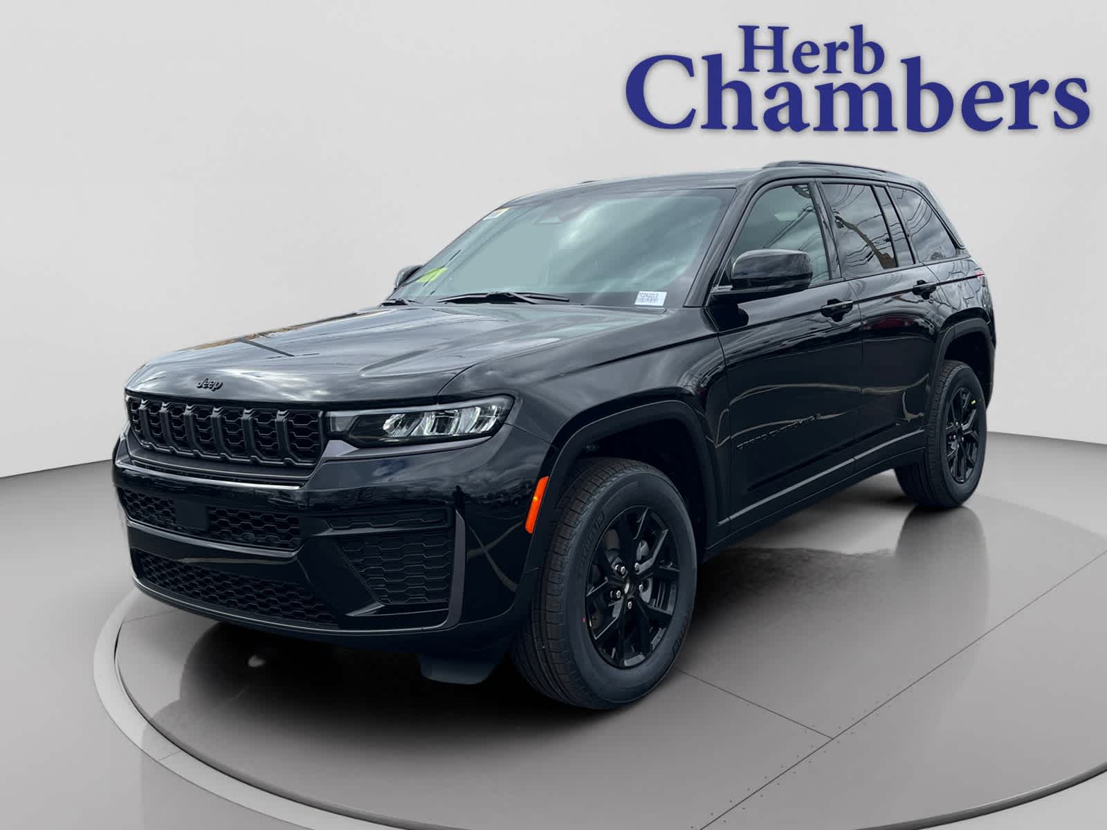 new 2026 Jeep Grand Cherokee car, priced at $48,170