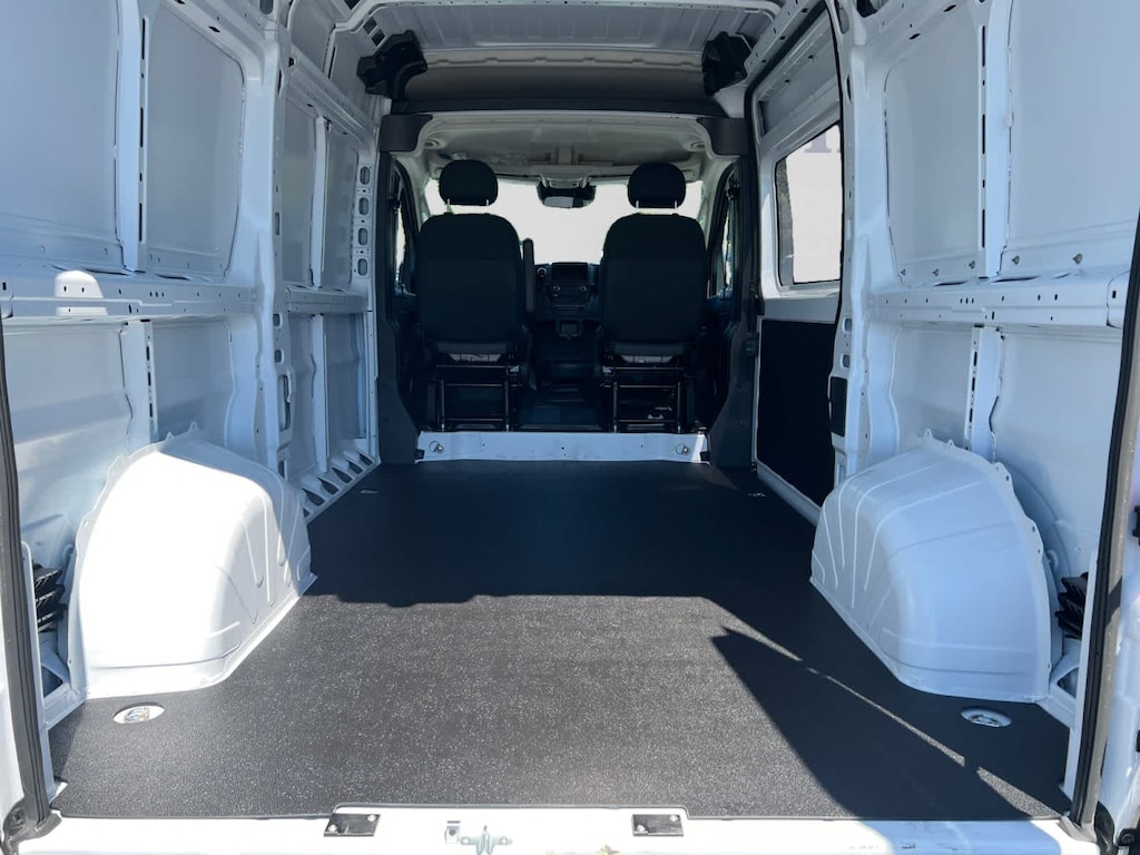 New 2026 Ram ProMaster PROMASTER 1500 TRADESMAN CARGO VAN HIGH ROOF 136' Cargo Van