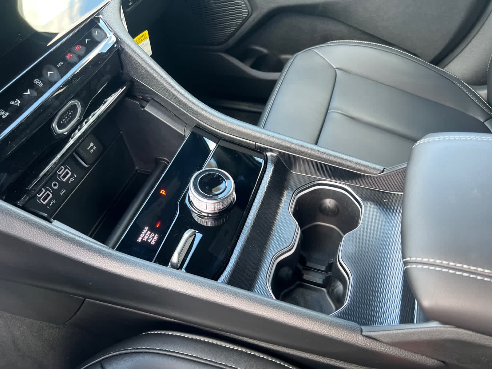 new 2026 Jeep Grand Cherokee car, priced at $45,960