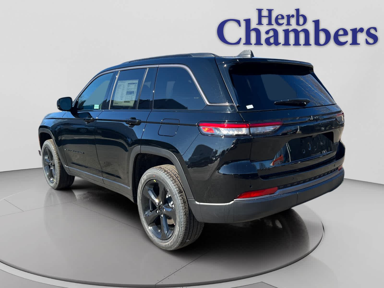 new 2026 Jeep Grand Cherokee car, priced at $52,220