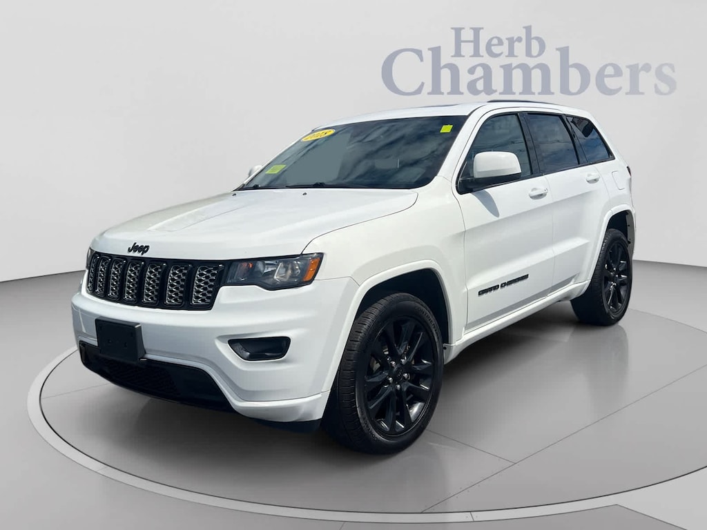 Used 2018 Jeep Grand Cherokee Altitude SUV