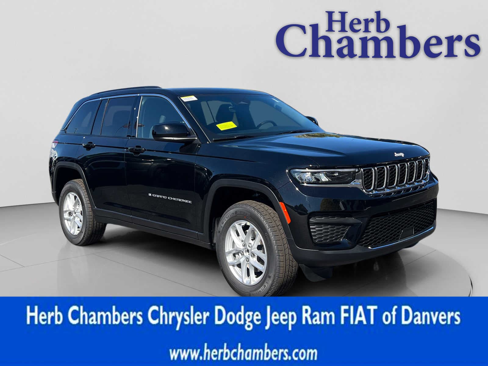 2025 Jeep Grand Cherokee Laredo's photo